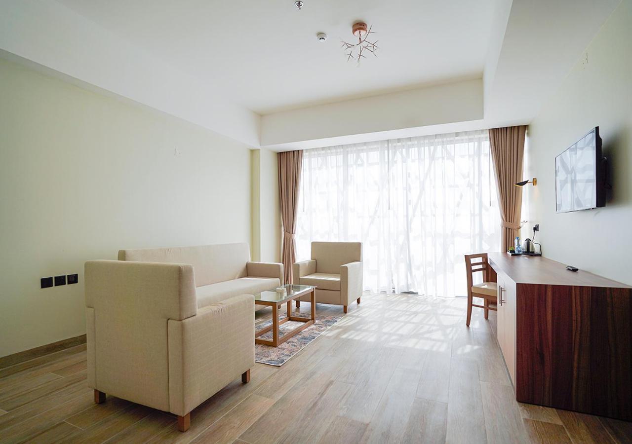 Kyriad Muscat Hotel Ngoại thất bức ảnh