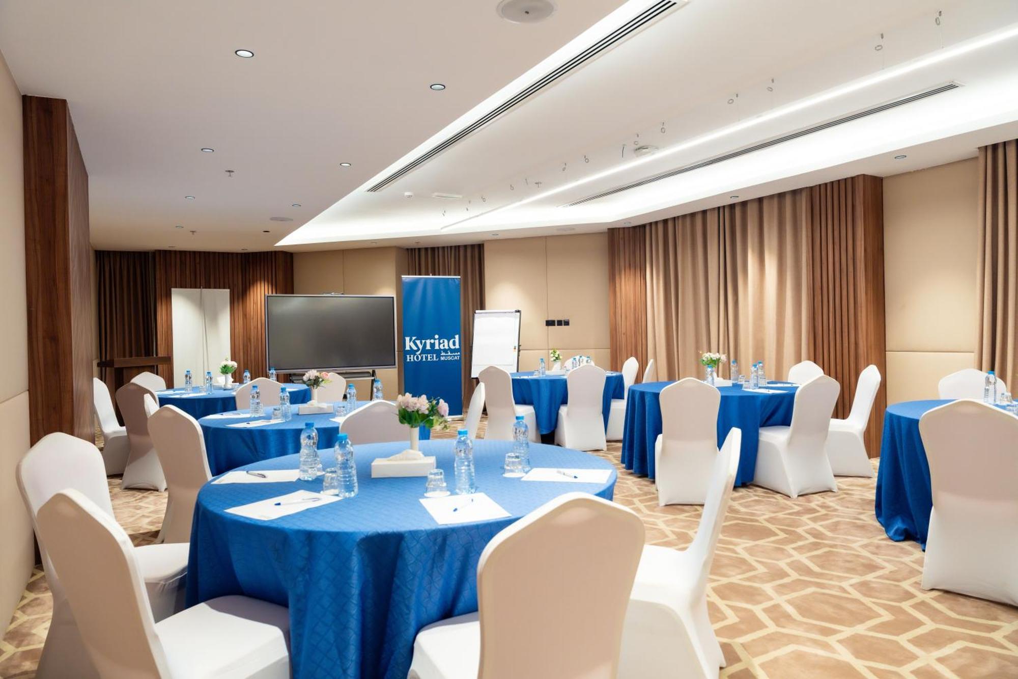 Kyriad Muscat Hotel Ngoại thất bức ảnh